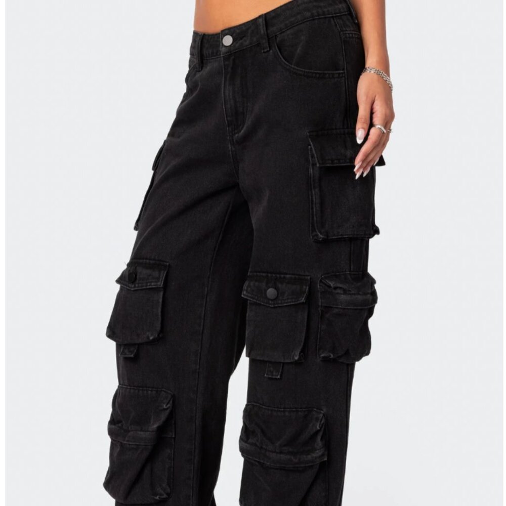 EDIKTED Oversized Boyfriend Cargo Jeans